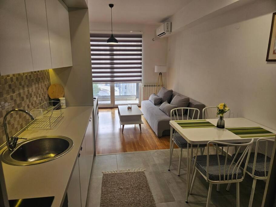 Milo Apartment 스코페 외부 사진