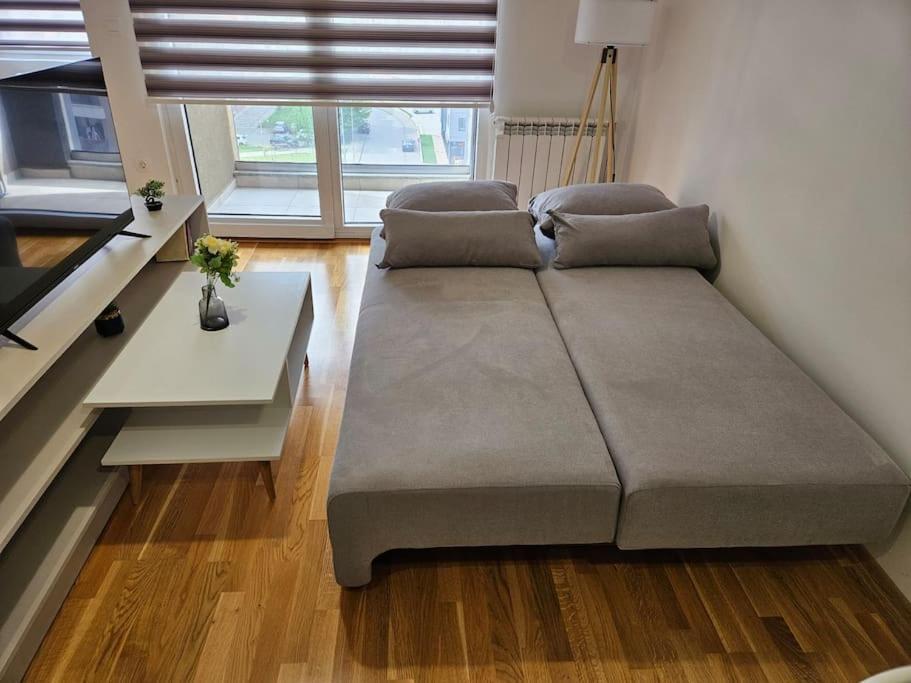 Milo Apartment 스코페 외부 사진