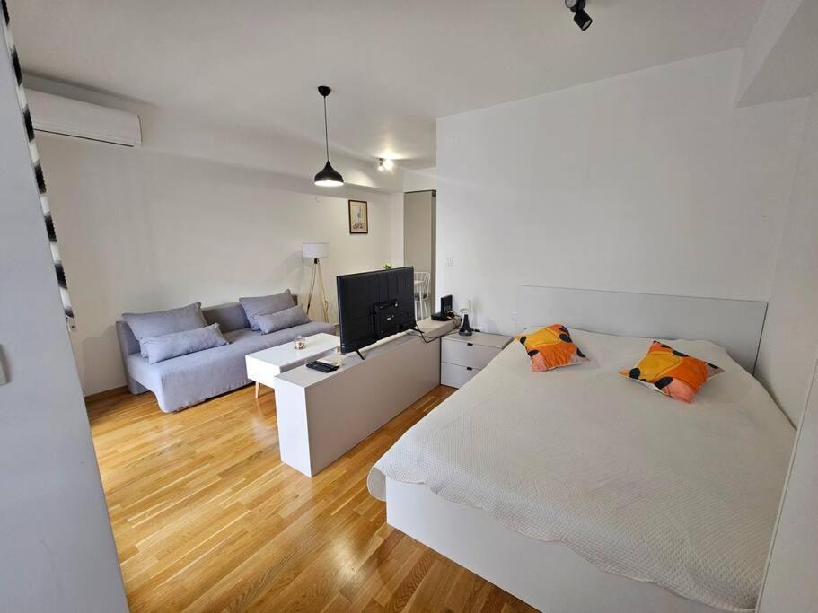 Milo Apartment 스코페 외부 사진