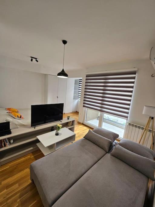 Milo Apartment 스코페 외부 사진
